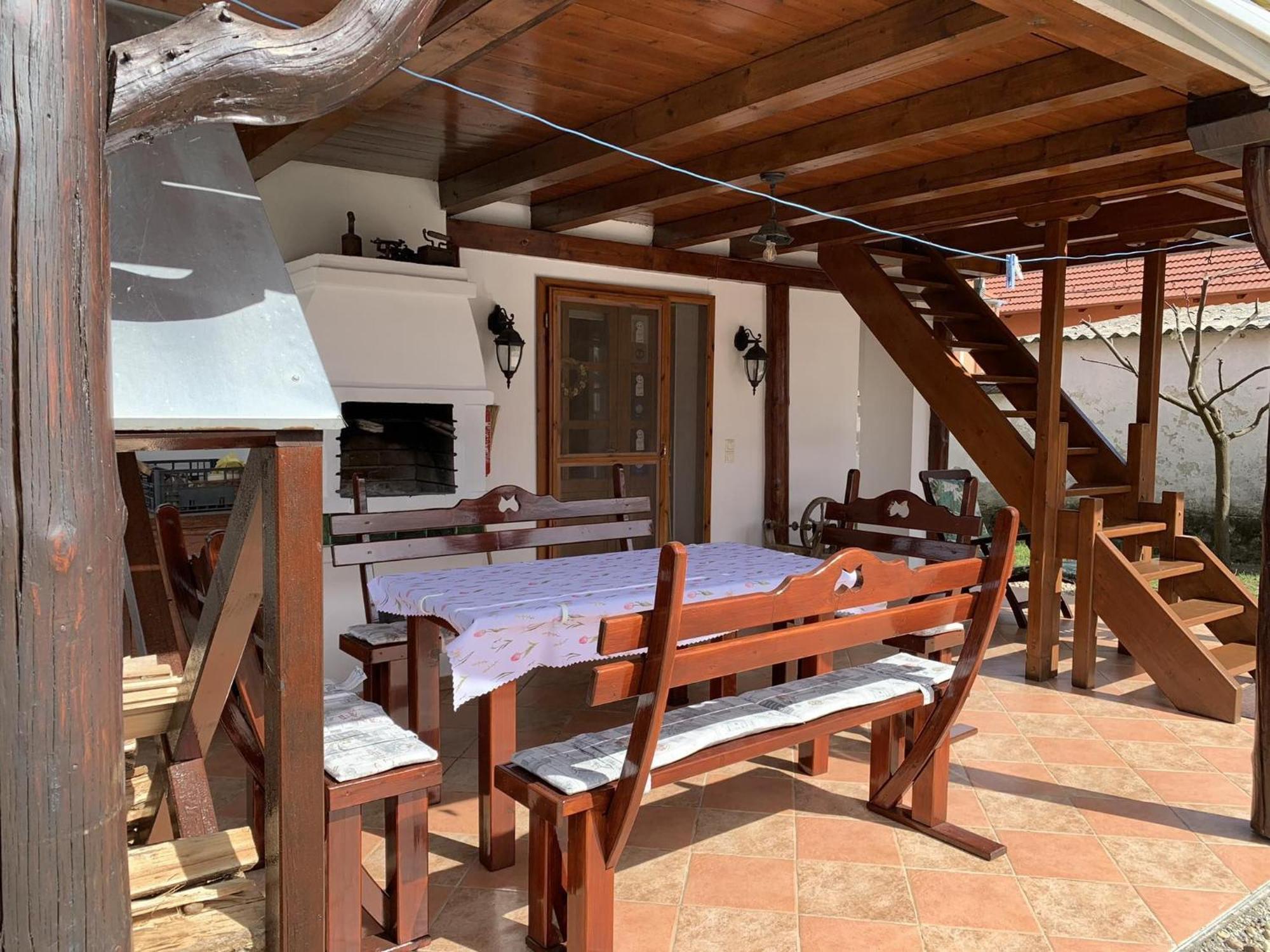 Tulipanos Vendeghaz Appartement Fertoszentmiklos Buitenkant foto